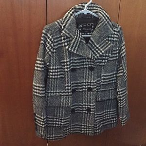 MAXWELL BUTTON DOWN COAT WITH POCKETS!